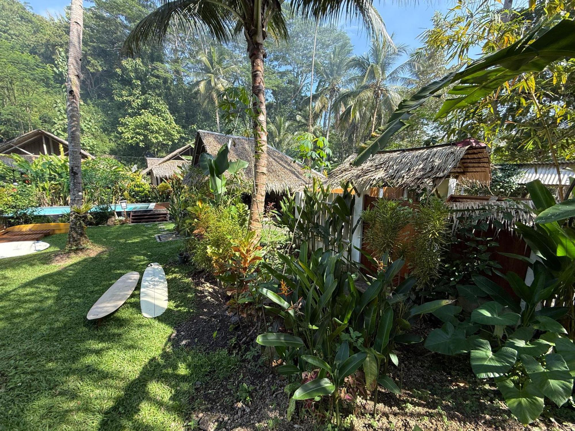 Rnv Eco Resort Bungalows Batukaras Exterior photo