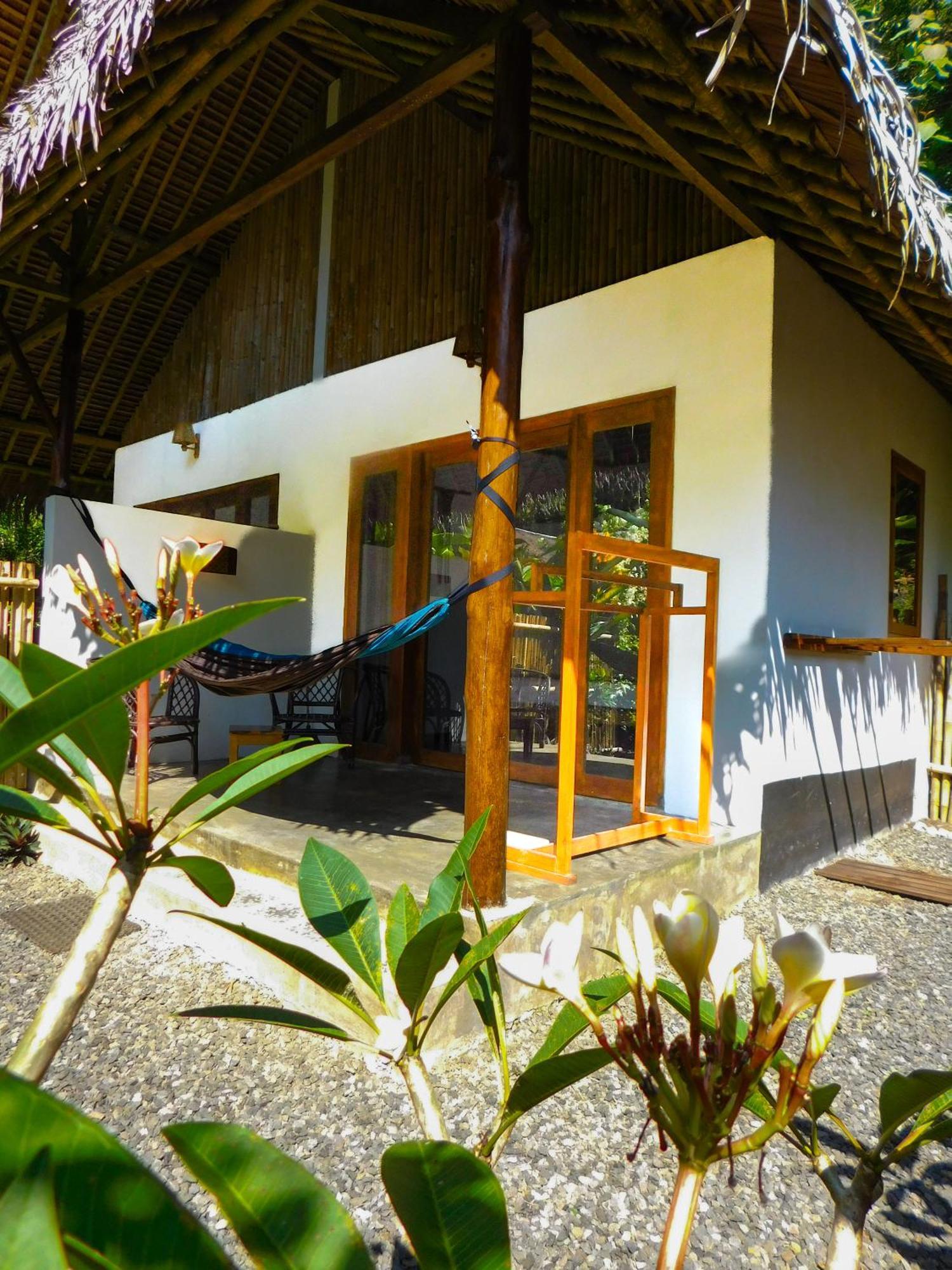 Rnv Eco Resort Bungalows Batukaras Exterior photo